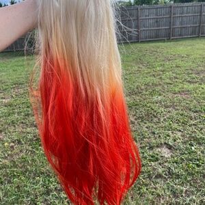 Blonde to Fiery Red Ombre Wig – New & Unworn